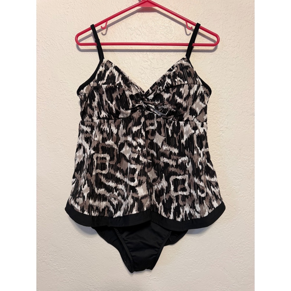 Trimshaper Womens One Piece Swimsuit Abstract Animal Print Black Grey Size 14
